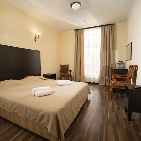Alex Hotel Одеса Екстериор снимка