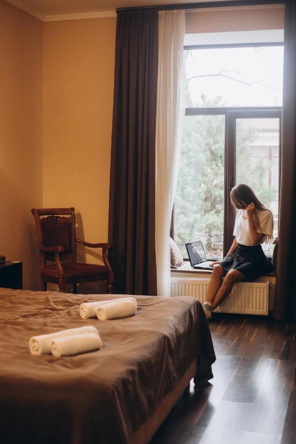 Alex Hotel Одеса Екстериор снимка