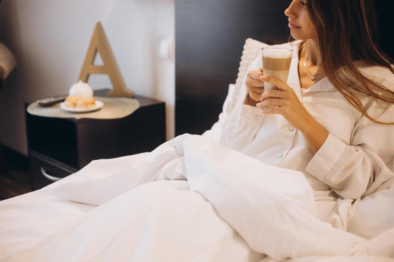 Alex Hotel Одеса Екстериор снимка