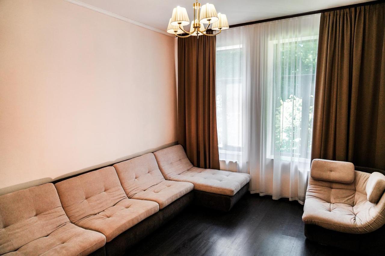 Alex Hotel Одеса Екстериор снимка